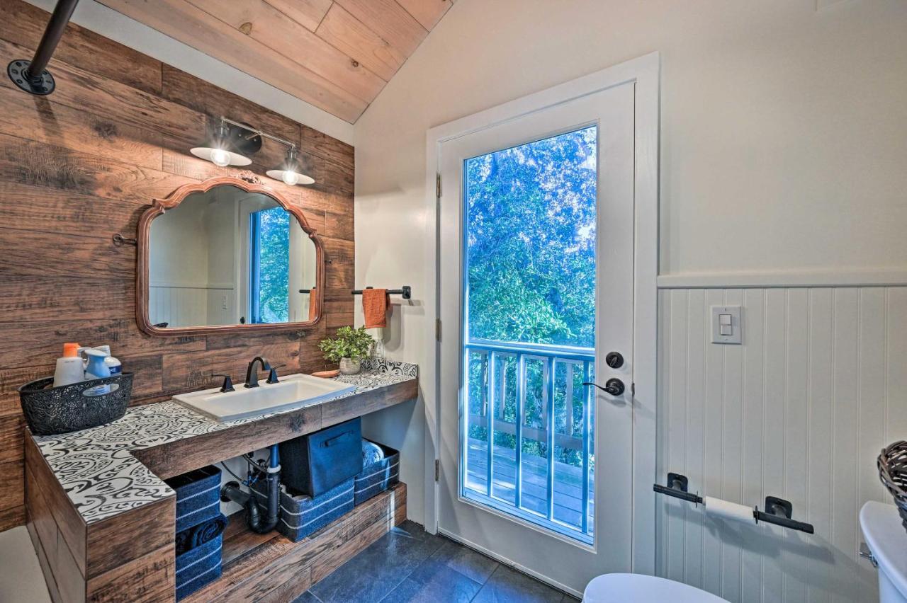 Inviting Julian Home With Scenic View And Hot Tub Exteriör bild